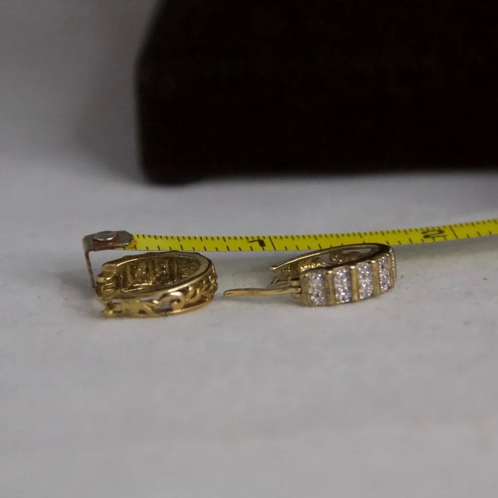 925 Sterling Silver 14k Gold Tone Filigree Pave CZ Huggie Hoop Earrings China - Picture 8 of 8